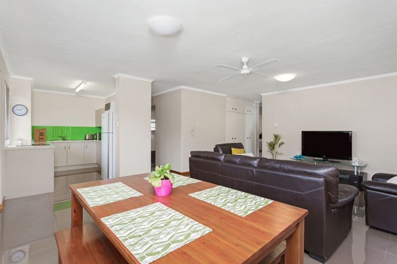 15 Macaulay Street, Coorparoo QLD 4151, Coorparoo - Thumbnail 4