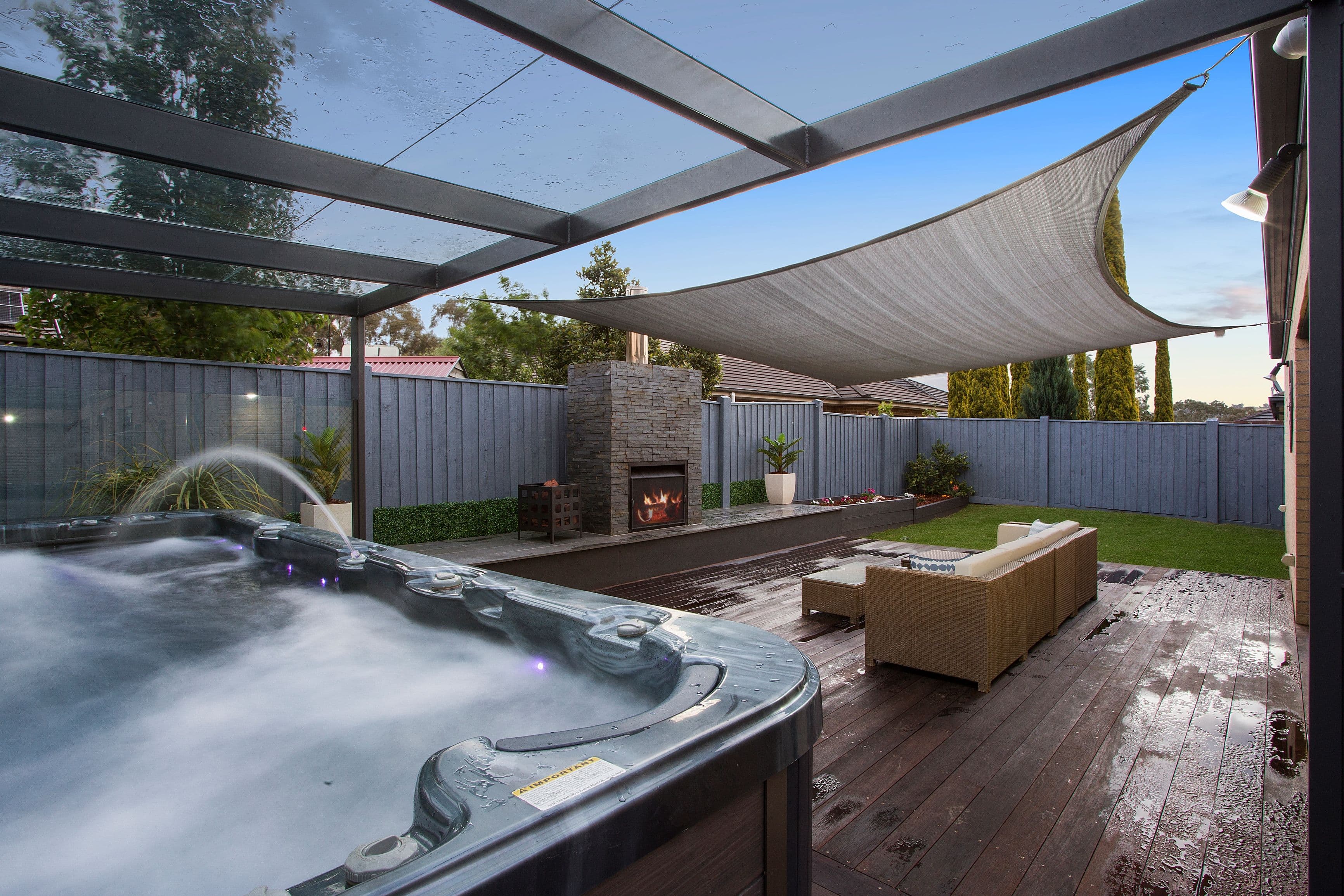16 Cairn Drive, South Morang VIC 3752, South Morang - Thumbnail 2
