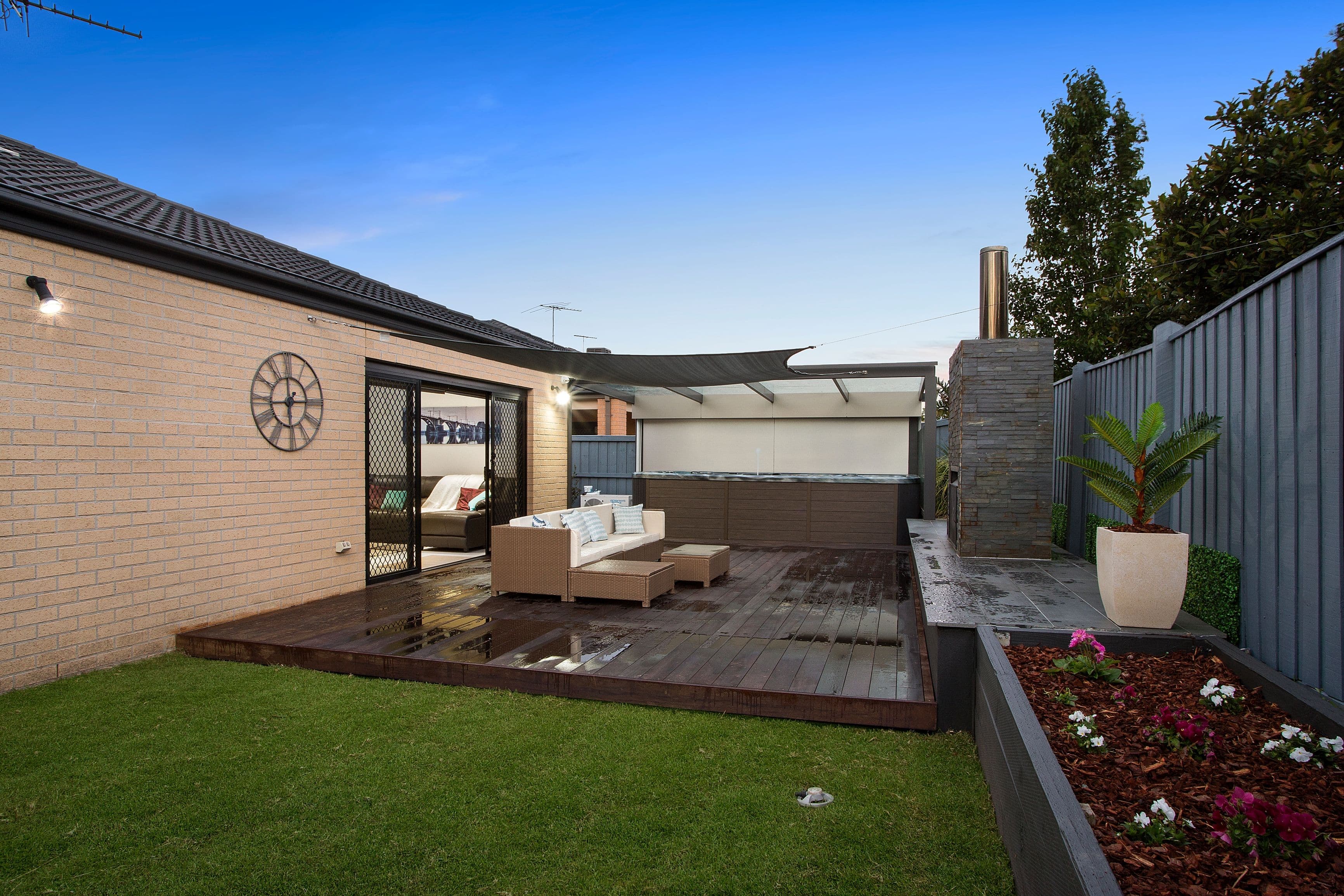 16 Cairn Drive, South Morang VIC 3752, South Morang - Thumbnail 3