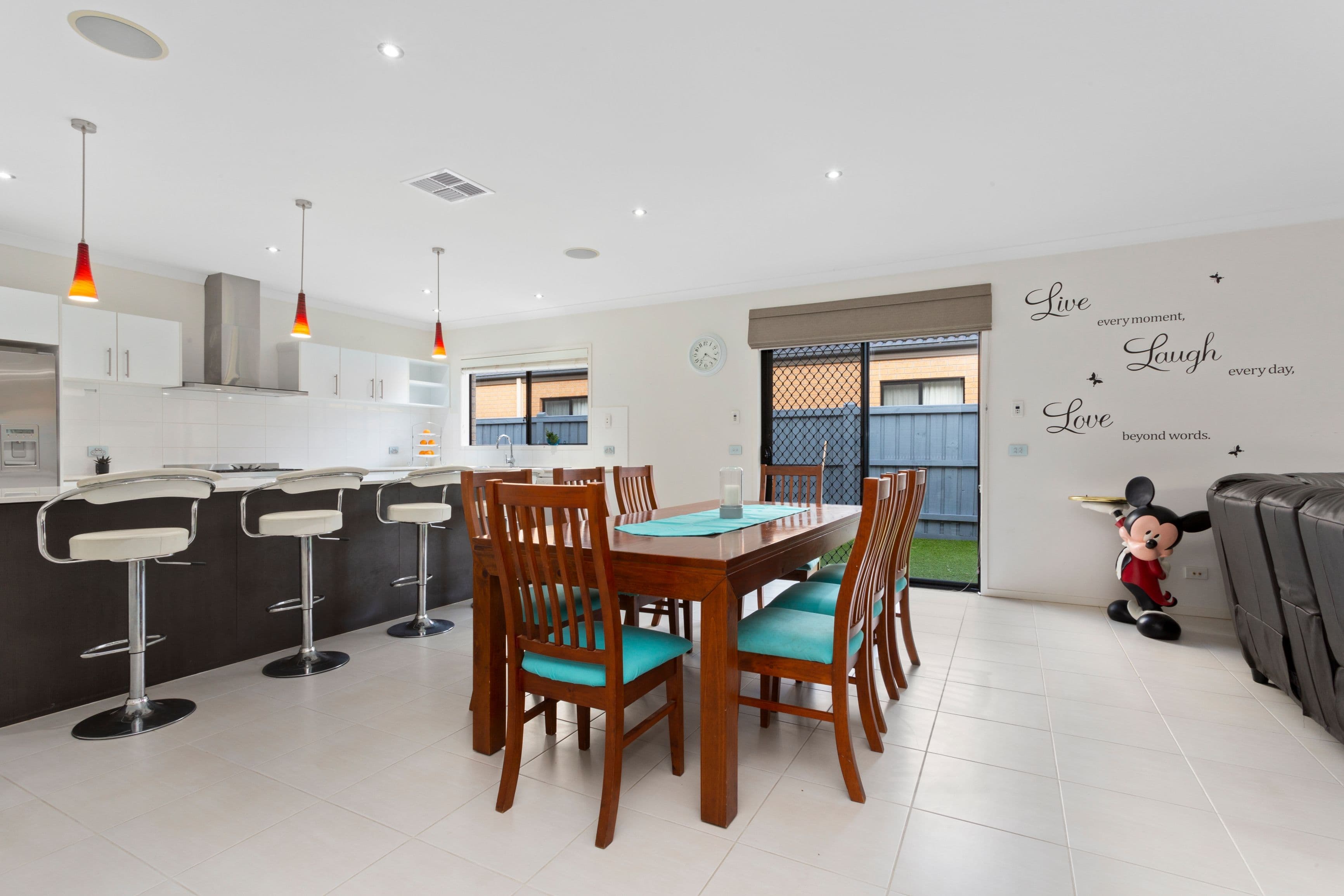 16 Cairn Drive, South Morang VIC 3752, South Morang - Thumbnail 5