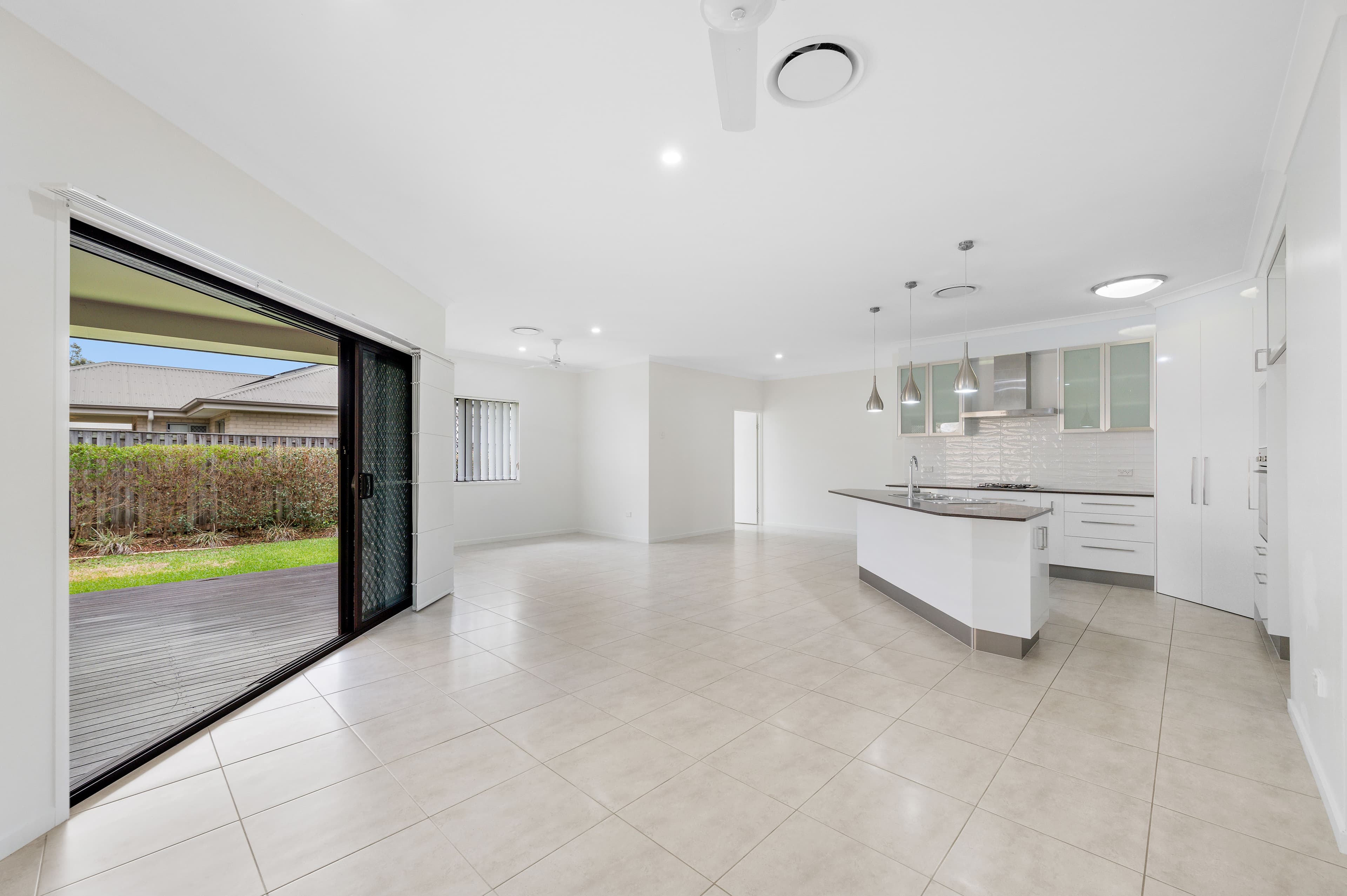 19 Tulipwood Circuit, Boyne Island QLD 4680, Boyne Island - Thumbnail 3