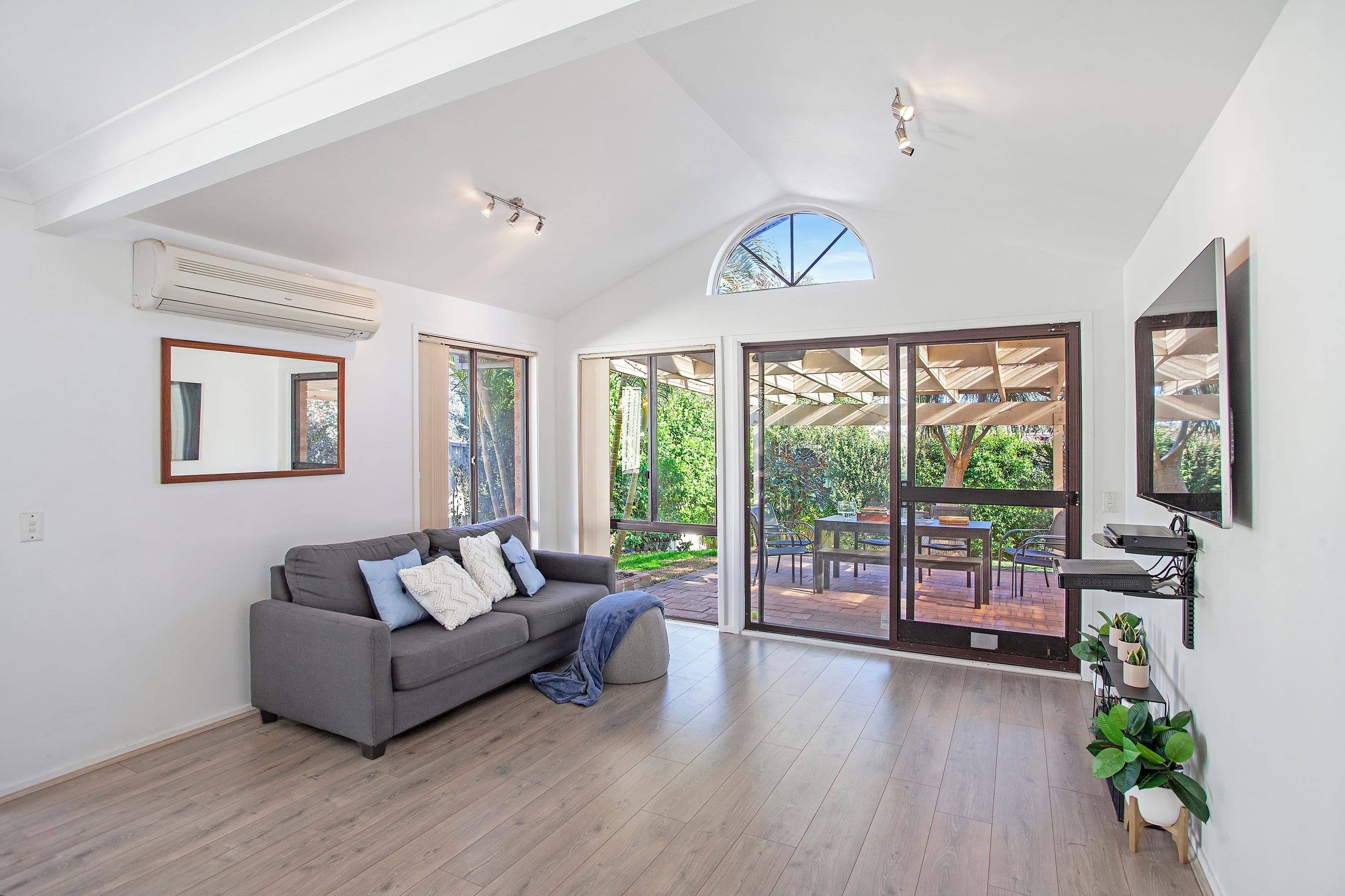 12 Jessica Street, Bateau Bay - Thumbnail 4