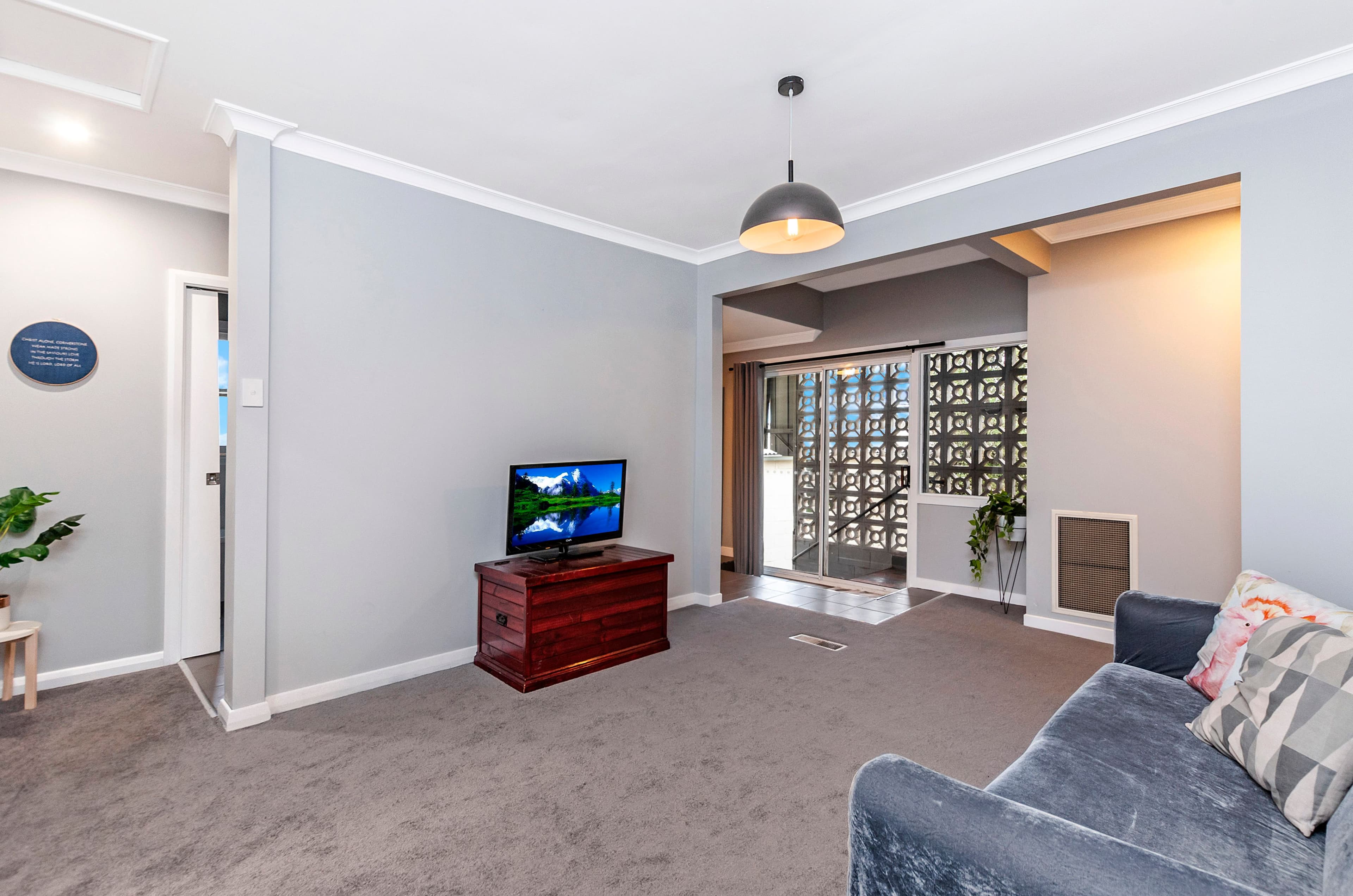 27 Laverock Road, Warrnambool VIC 3280, Warrnambool - Thumbnail 2