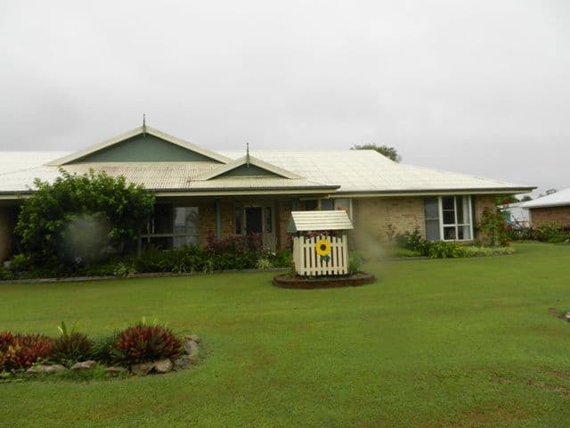 52 Elizabeth Street, MIRANI QLD 4754, Mirani - Thumbnail 4