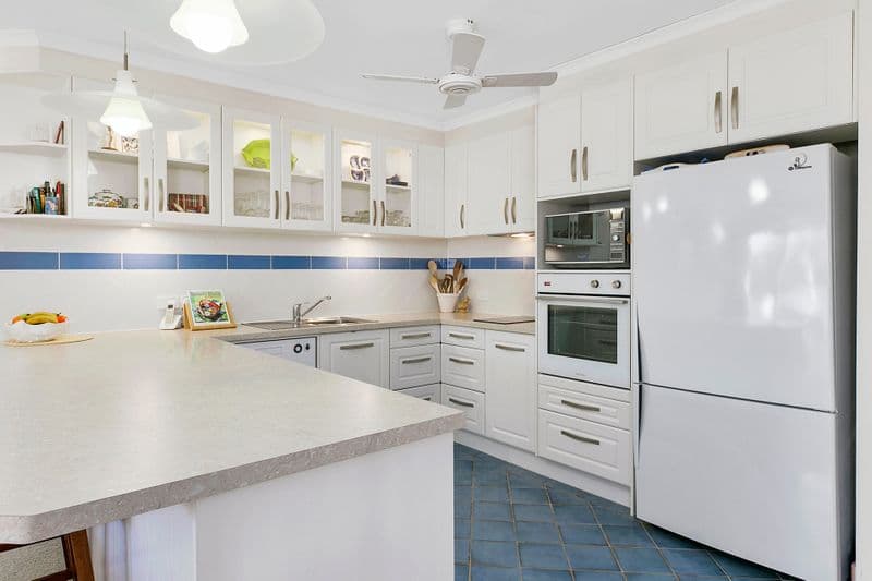 2/20 Oriole Avenue, Peregian Beach - Image 1