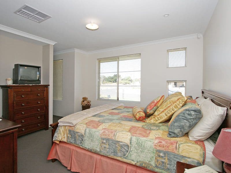 22 Walpole Way, GOSNELLS WA 6110, Gosnells - Thumbnail 3