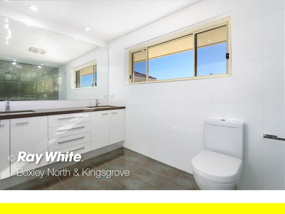 6 Waycott Avenue, Kingsgrove - Thumbnail 6