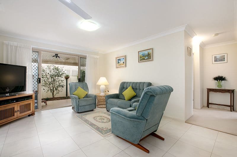 1 Country Club Close, CARSELDINE QLD 4034, Carseldine - Thumbnail 2