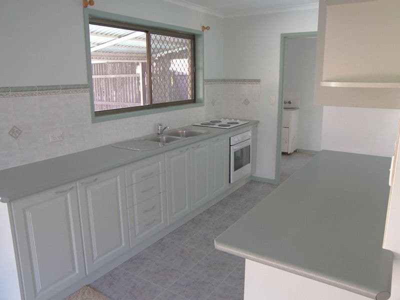2 Hawthorn Street, BEAUDESERT QLD 4285, Beaudesert - Thumbnail 3