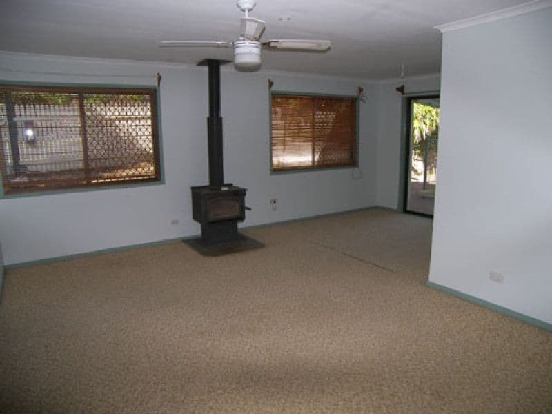 2 Hawthorn Street, BEAUDESERT QLD 4285, Beaudesert - Thumbnail 6