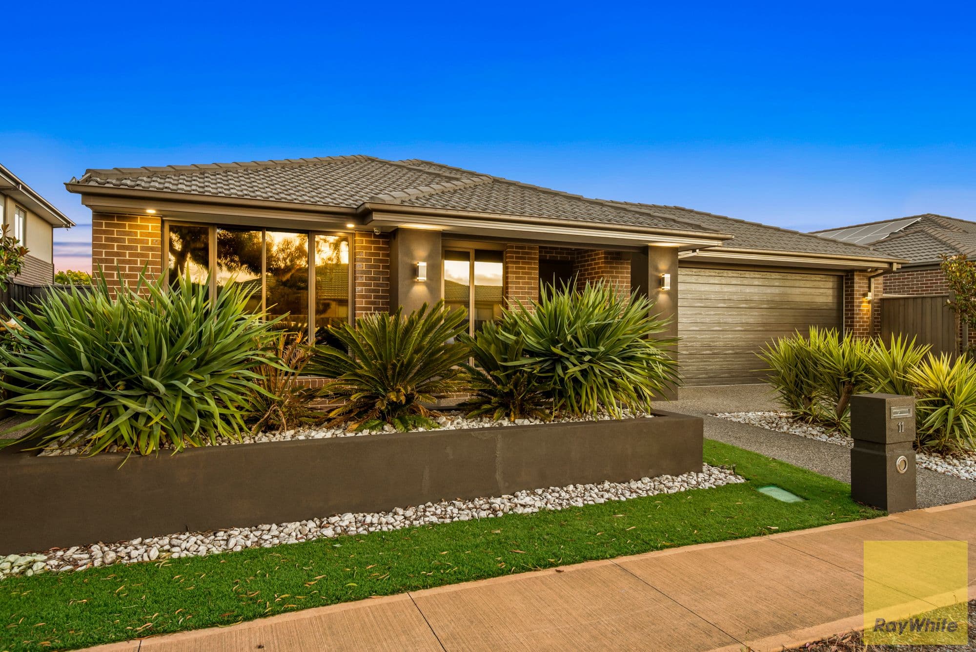 11 Fieldwren Drive, Williams Landing VIC 3027, Williams Landing - Thumbnail 2