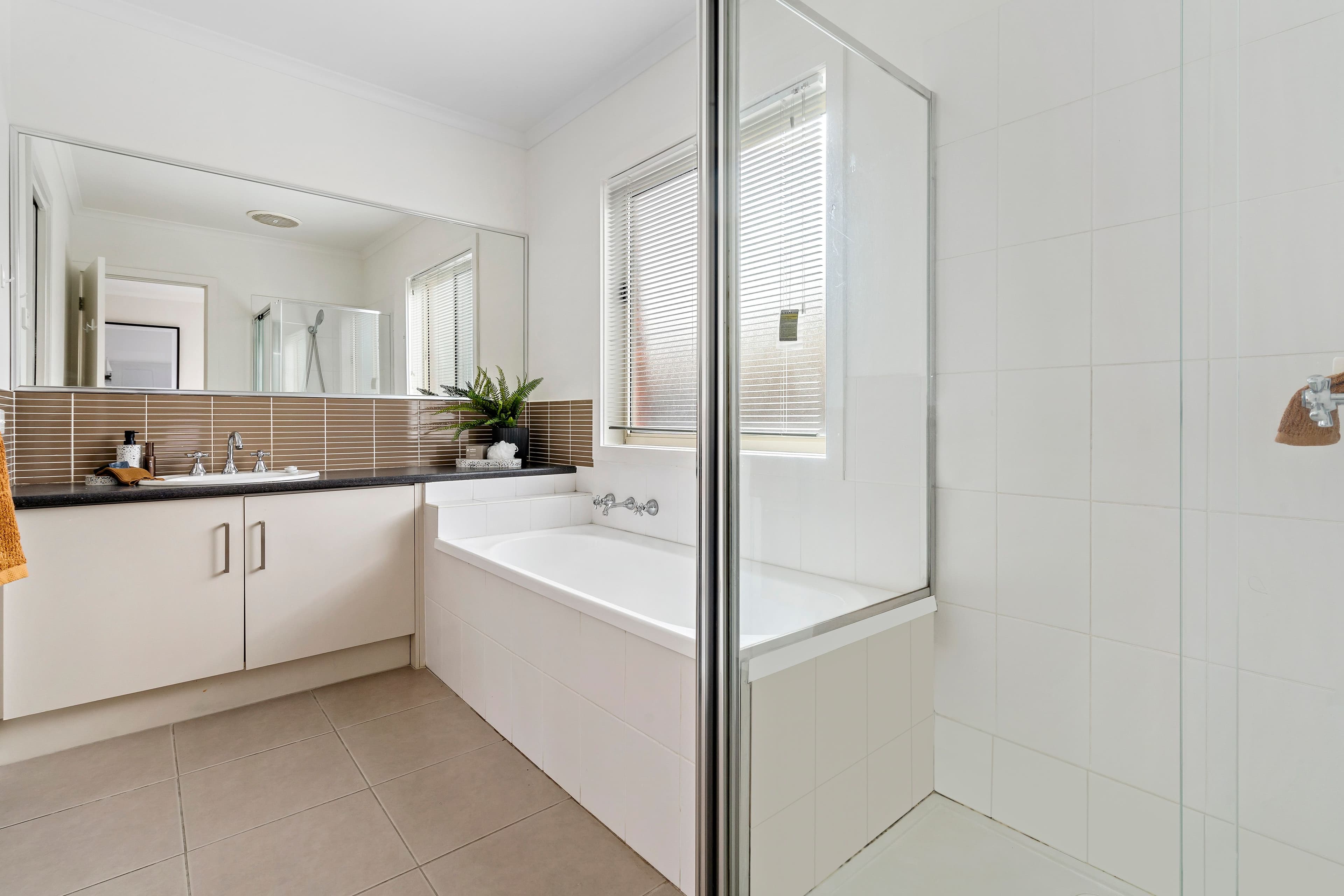 115 East Road, Seaford VIC 3198, Seaford - Thumbnail 7