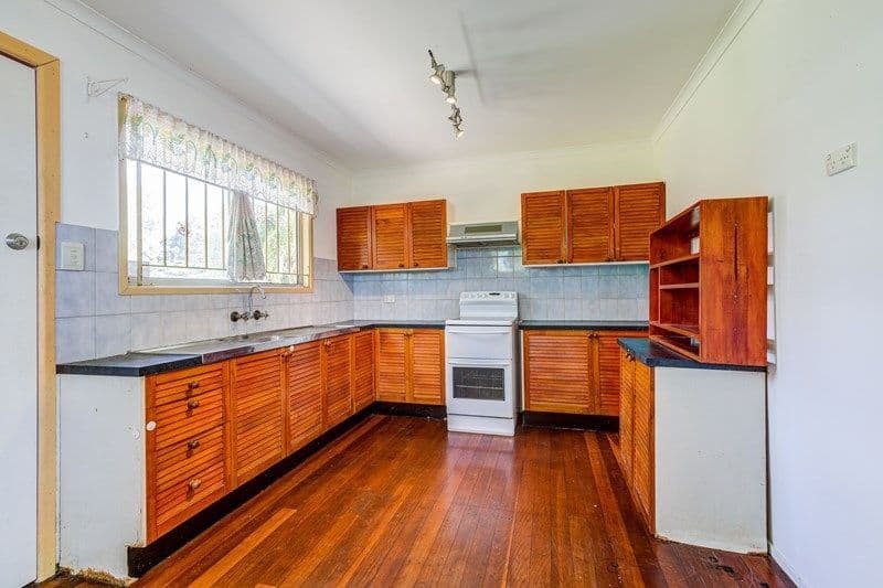 29 Ariel Avenue, Kingston QLD 4114, Kingston - Thumbnail 5