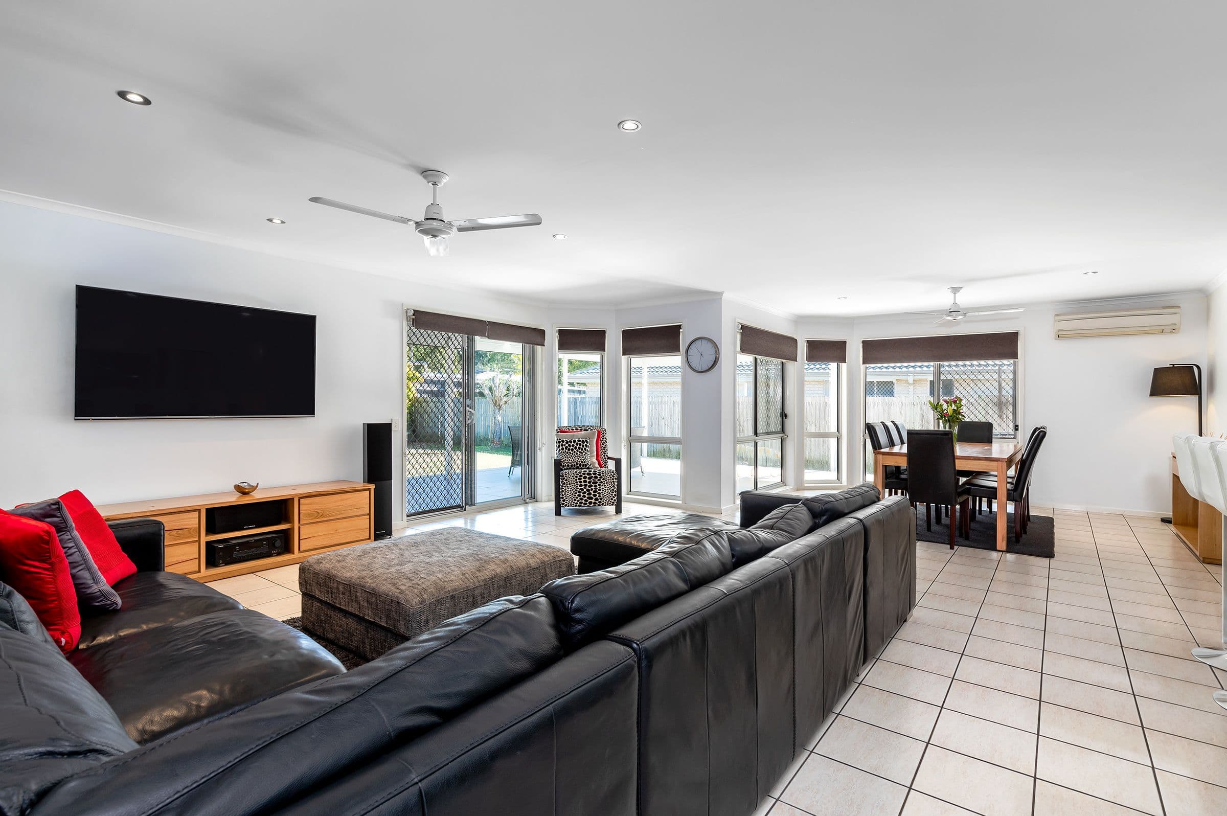 19 Charolais Crescent, Upper Kedron QLD 4055, Upper Kedron - Thumbnail 3