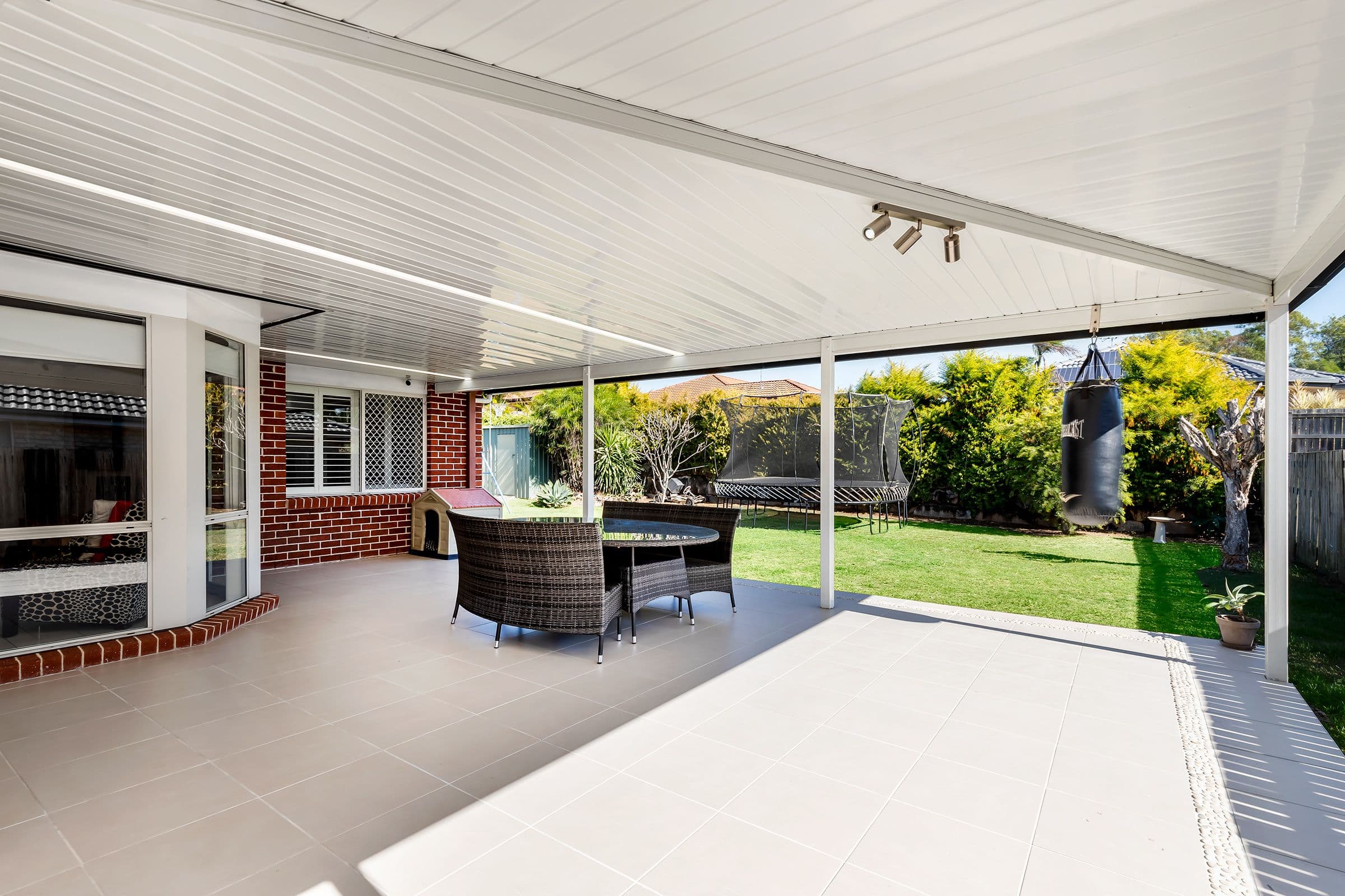 19 Charolais Crescent, Upper Kedron QLD 4055, Upper Kedron - Thumbnail 5