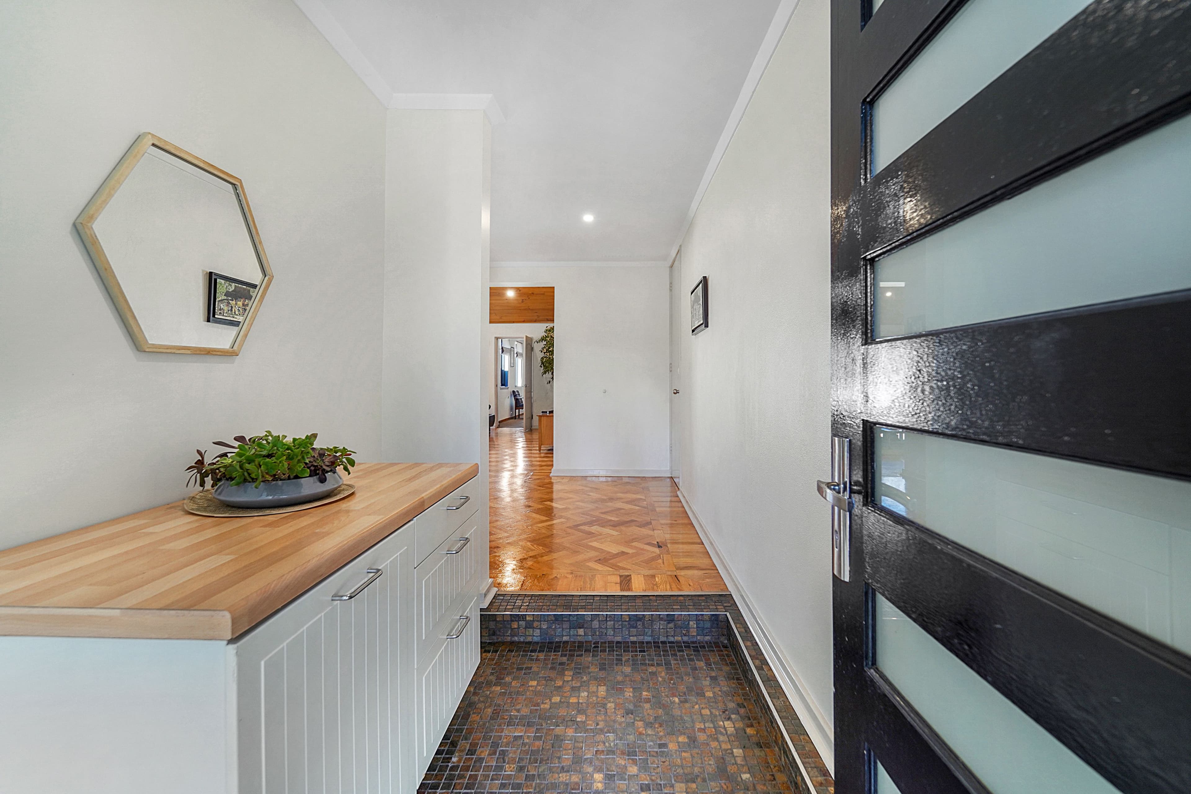 34 Batavia Place, Kallaroo WA 6025, Kallaroo - Thumbnail 2