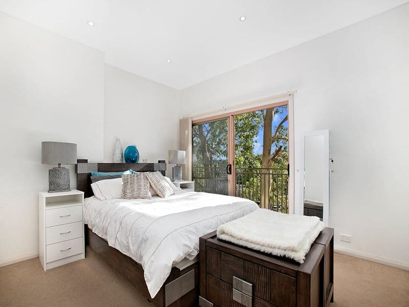 30 Yeran Street, SYLVANIA NSW 2224, Sylvania - Thumbnail 2