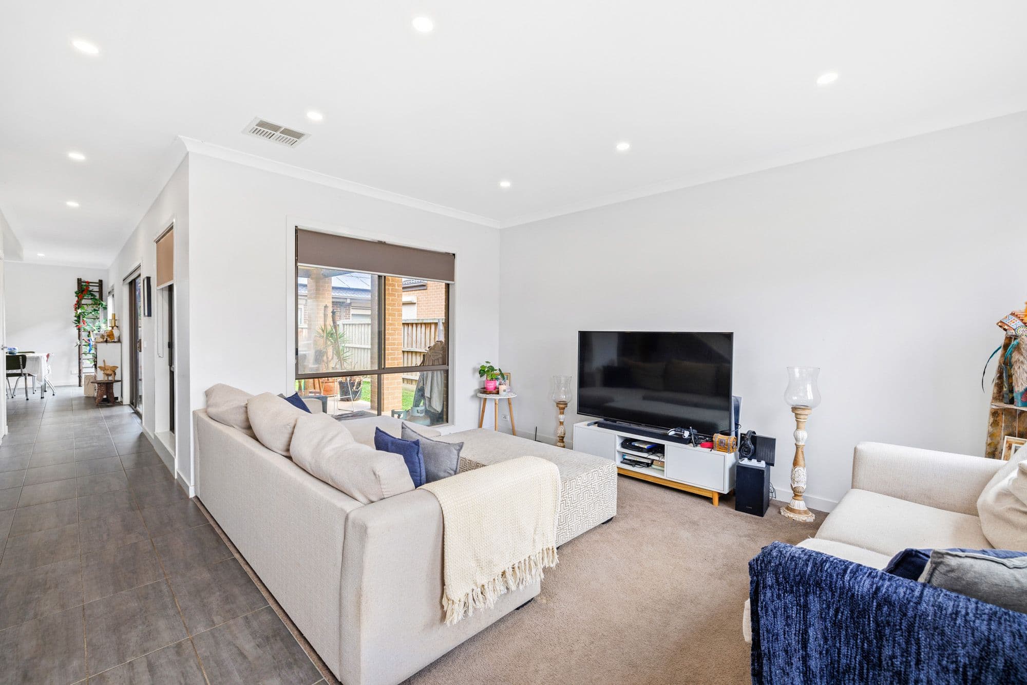 2 League Street, Werribee VIC 3030, Werribee - Thumbnail 2