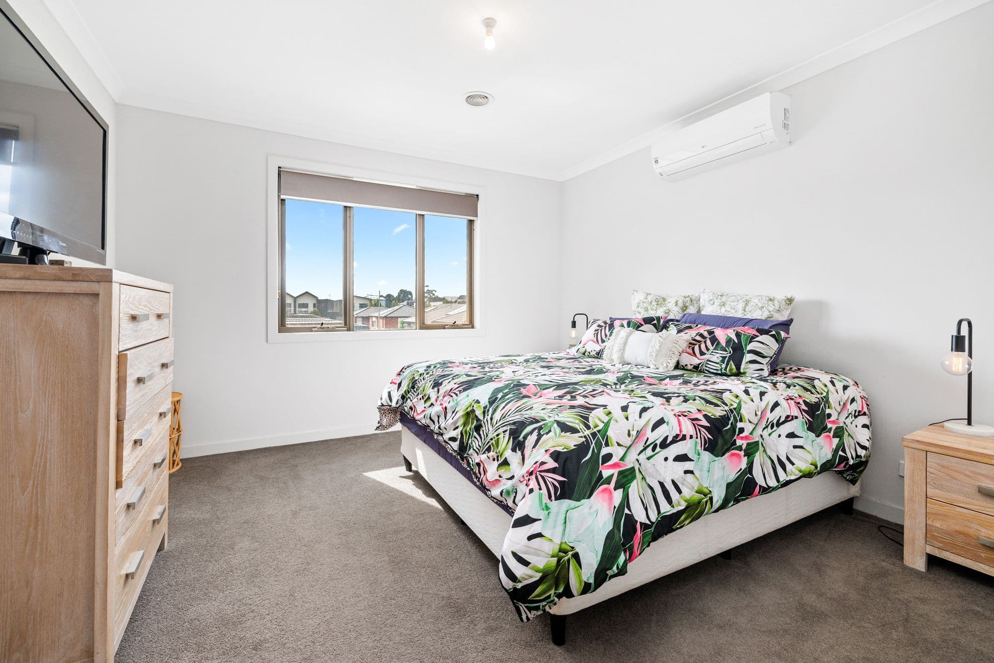 2 League Street, Werribee VIC 3030, Werribee - Thumbnail 6