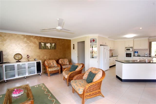 62 Barlow Street, WILSONTON QLD 4350, Wilsonton - Thumbnail 5