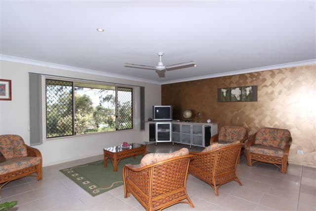 62 Barlow Street, WILSONTON QLD 4350, Wilsonton - Thumbnail 6