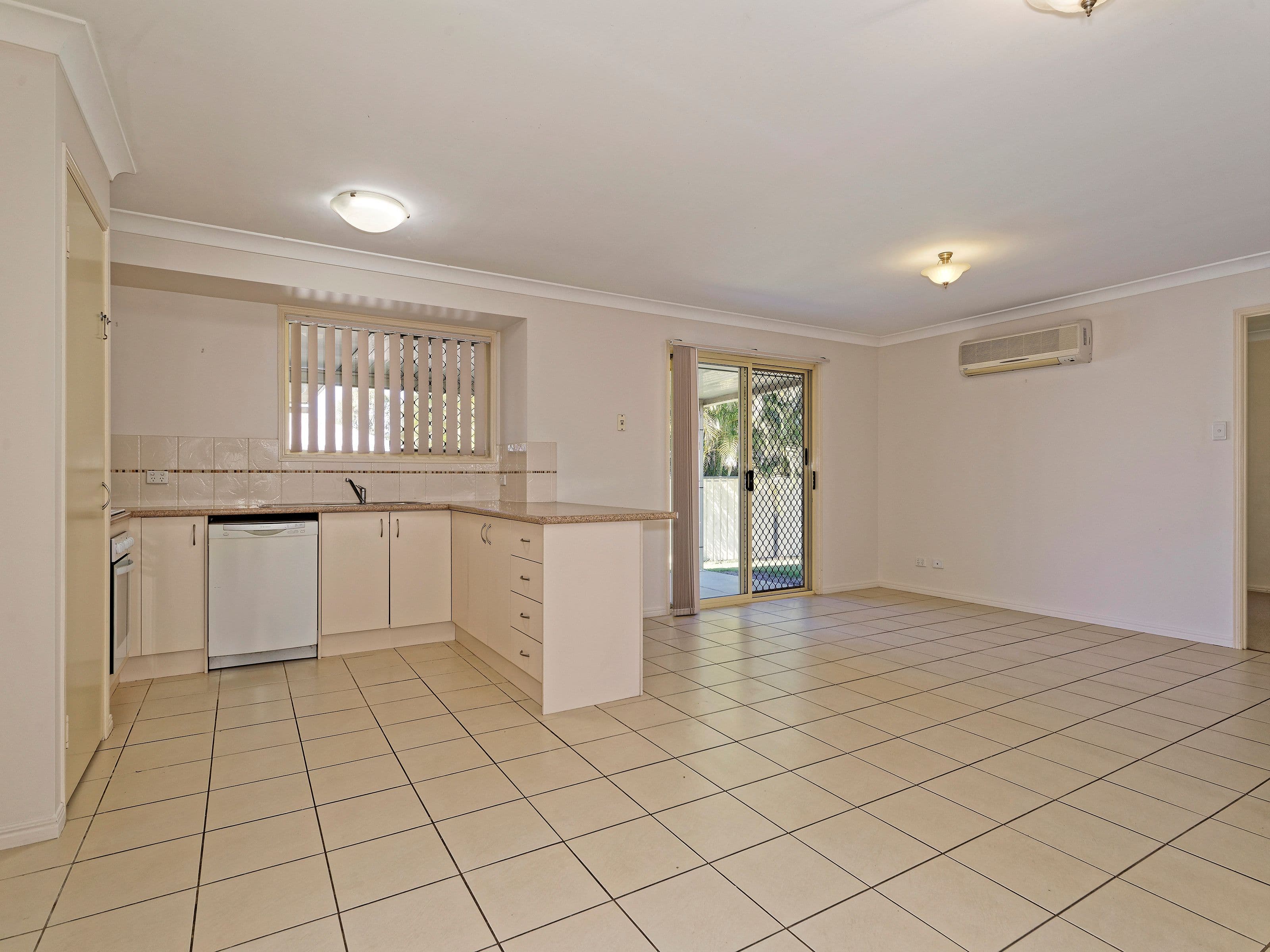 3 Sparrow Court, Deception Bay QLD 4508, Deception Bay - Thumbnail 4