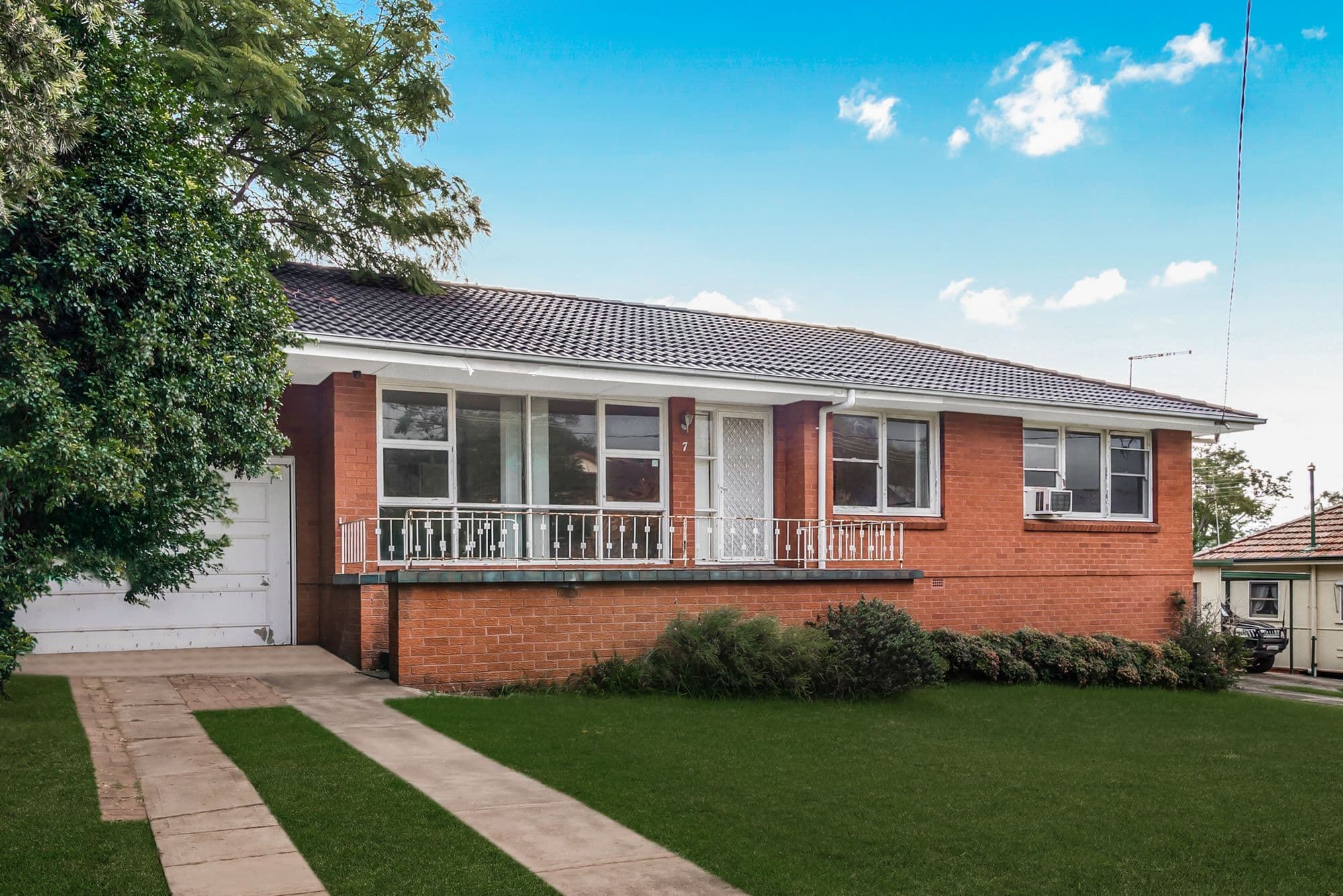 7 Blaxland Avenue, Penrith NSW 2750, Penrith - Thumbnail 2