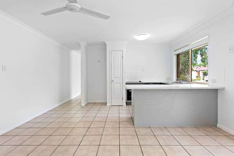 31 Saint James Street, Forest Lake, QLD, 4078, Forest Lake - Thumbnail 7