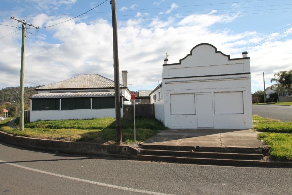 2 George Street, Quirindi - Image 1