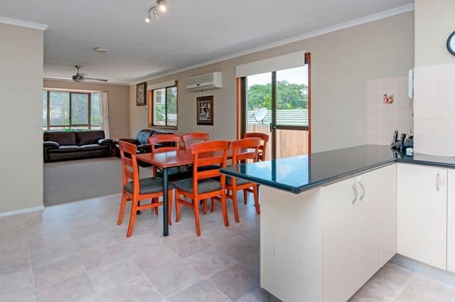 6 Brolga Court, BUNDAMBA QLD 4304, Bundamba - Thumbnail 5