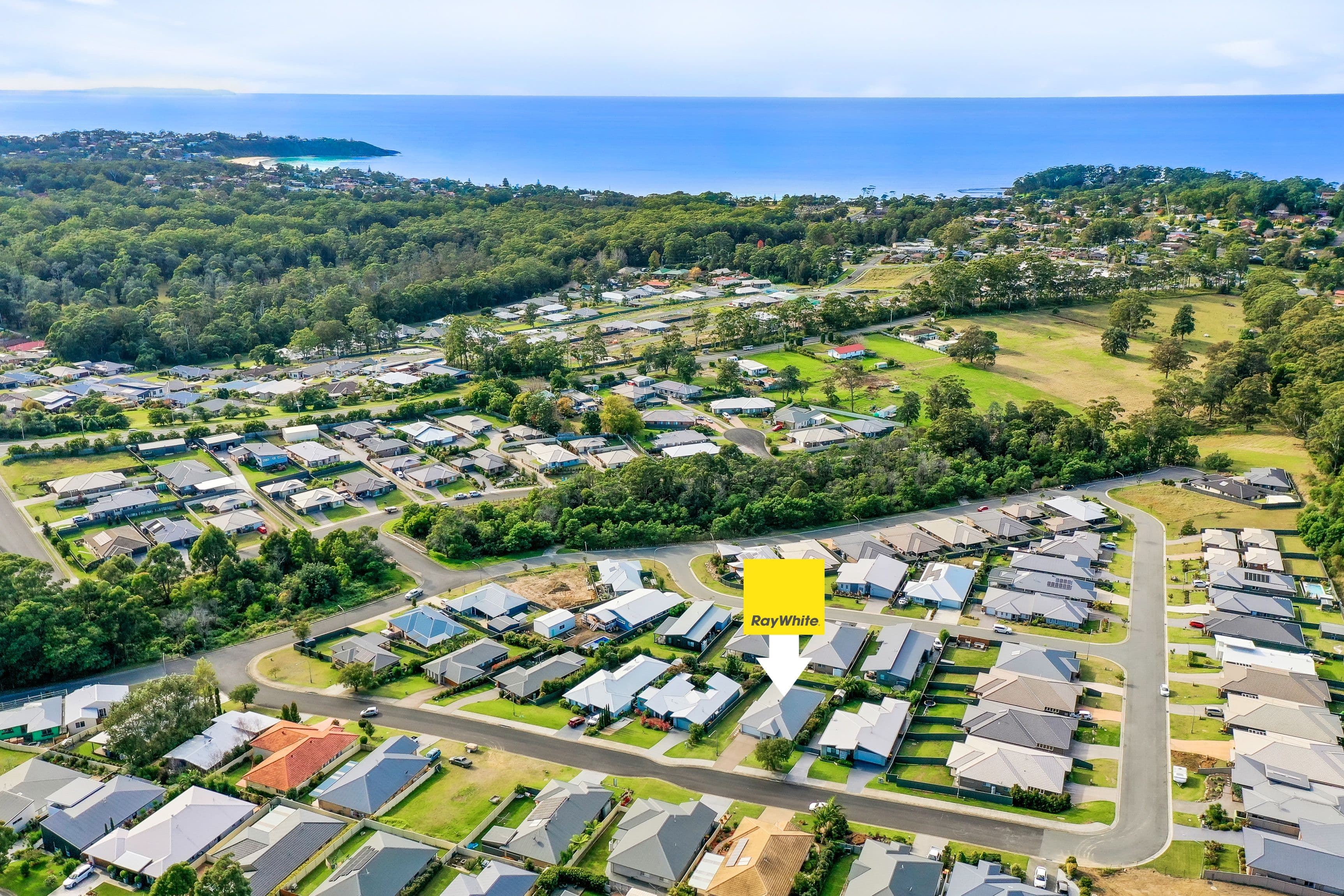 11 Laurel Avenue, Ulladulla NSW 2539, Ulladulla - Thumbnail 2