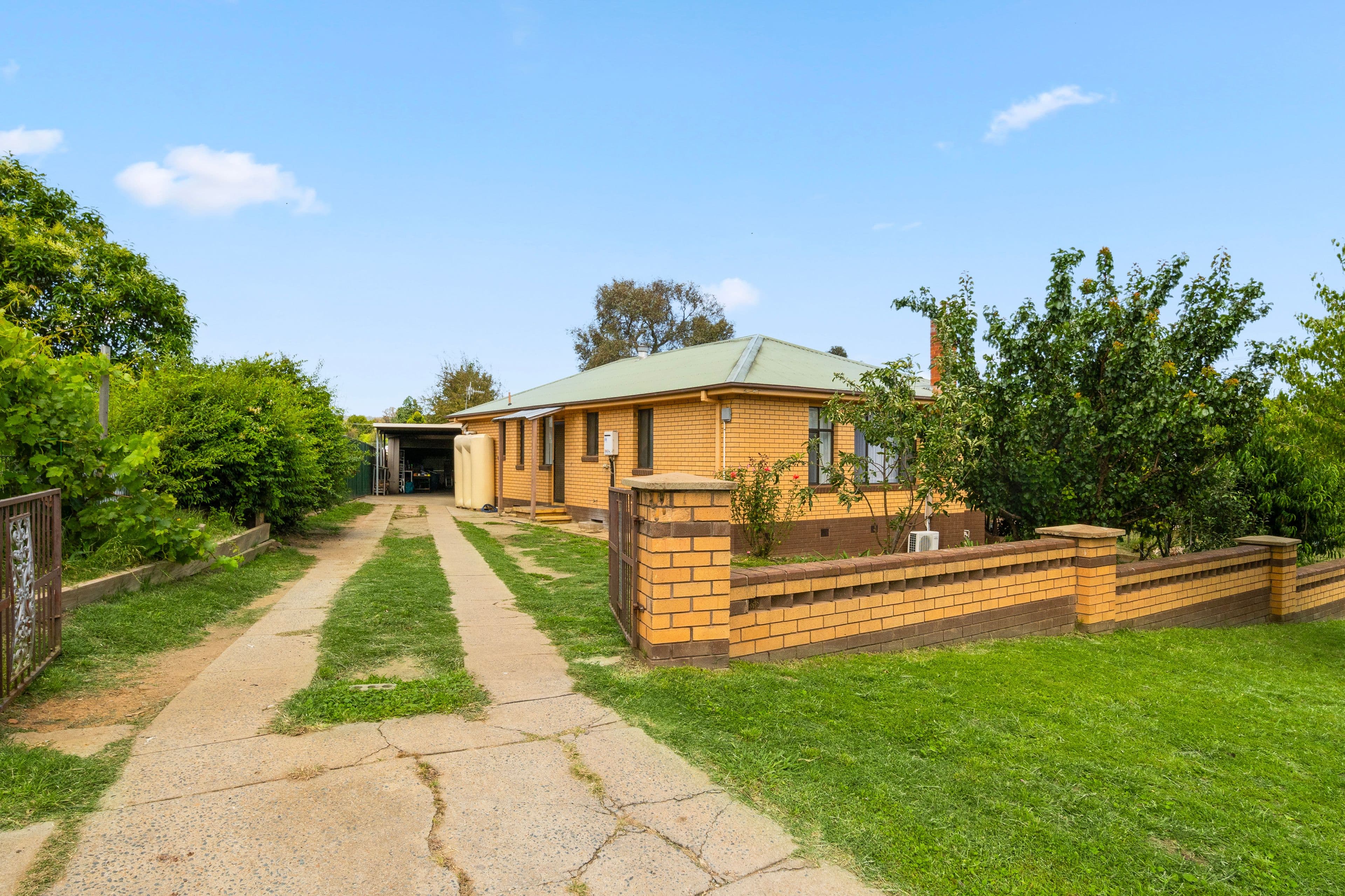 26 Margaret Street, Karabar NSW 2620, Karabar - Image 1