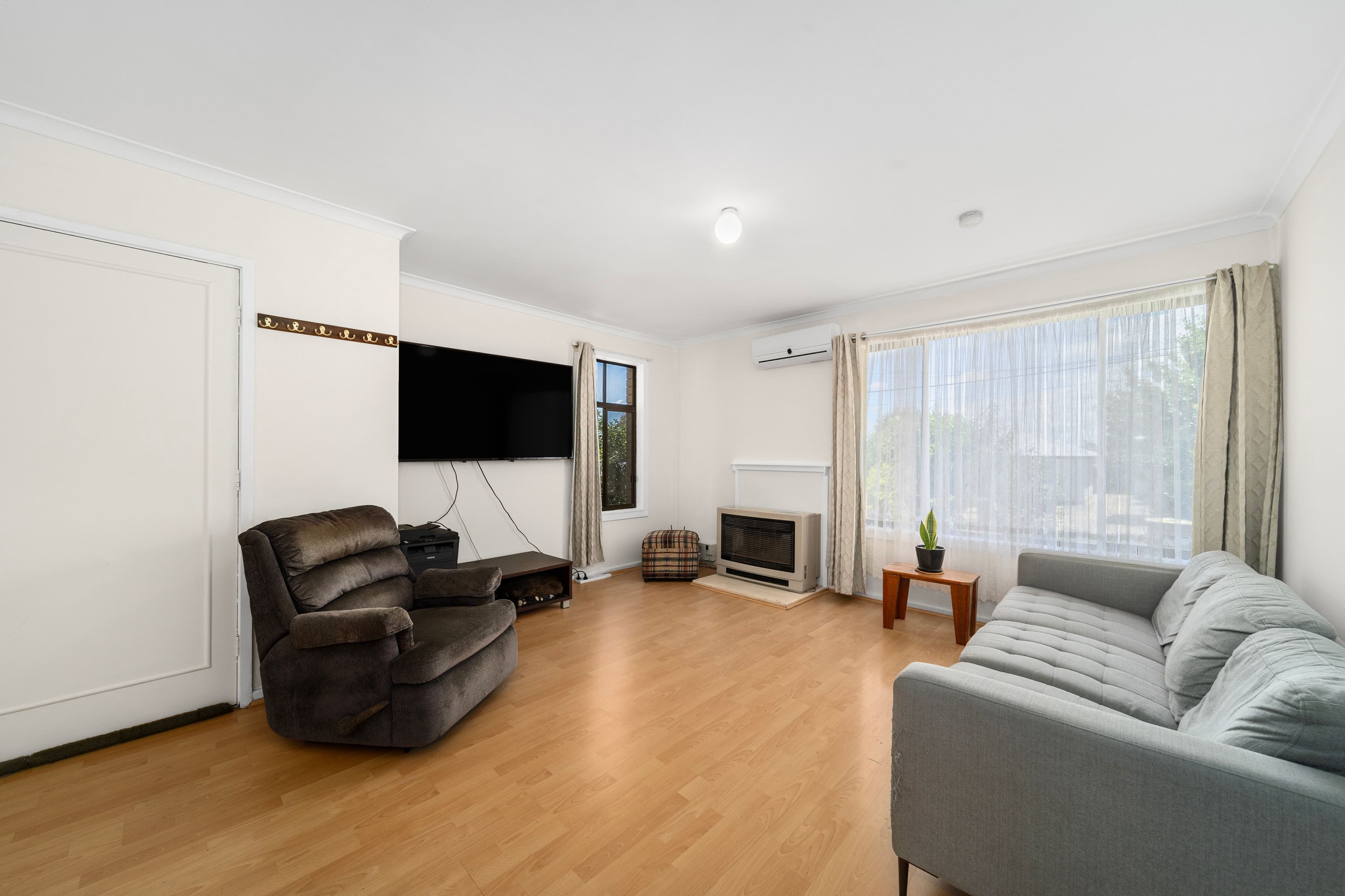 26 Margaret Street, Karabar NSW 2620, Karabar - Thumbnail 2