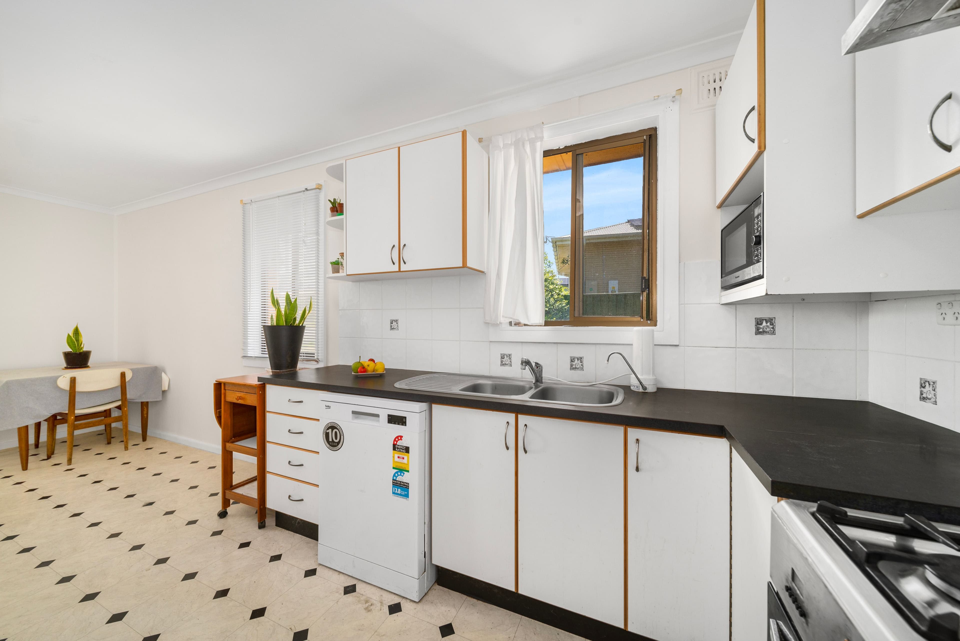 26 Margaret Street, Karabar NSW 2620, Karabar - Thumbnail 6