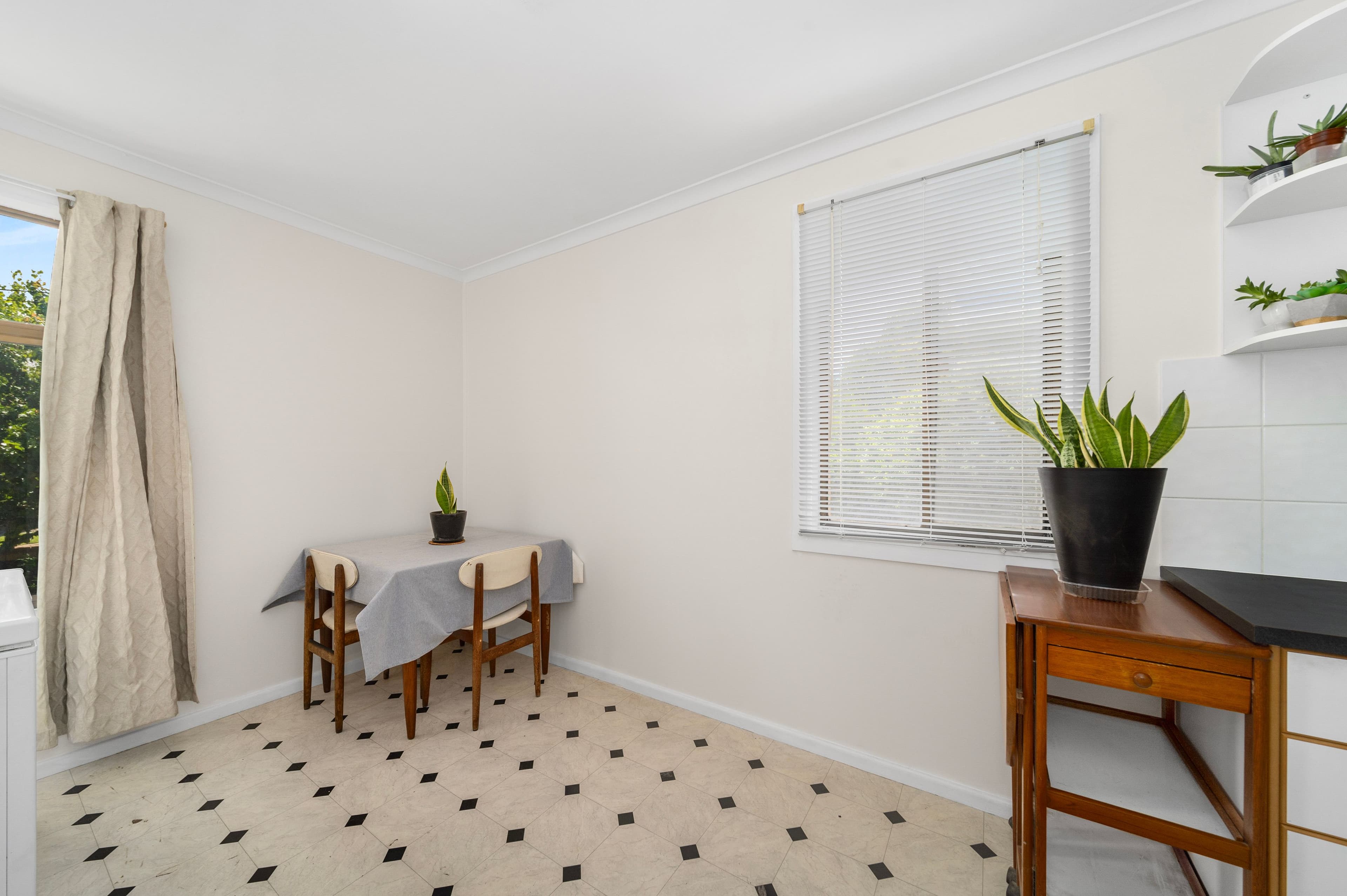 26 Margaret Street, Karabar NSW 2620, Karabar - Thumbnail 8