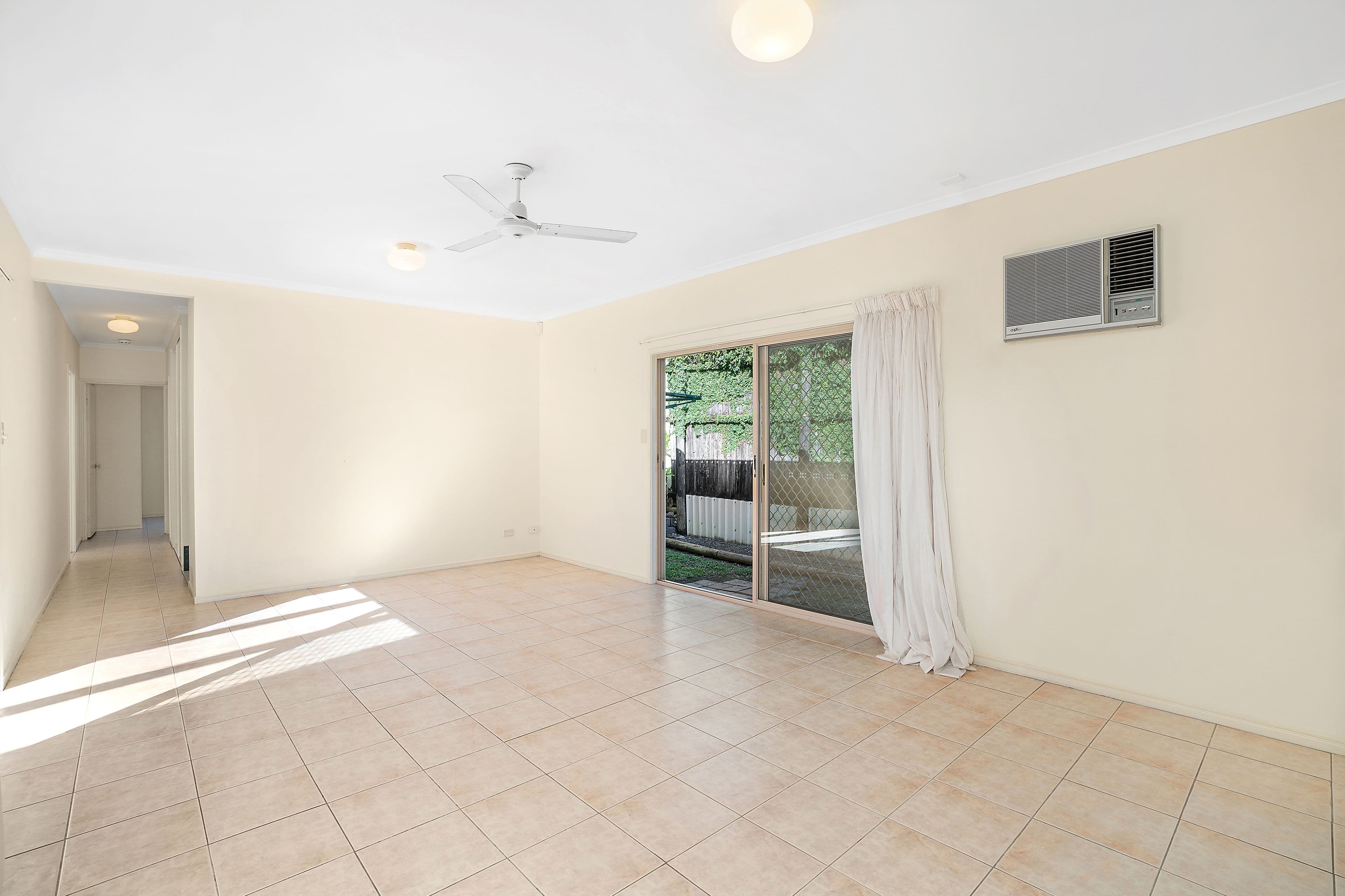 62 Silky Oak Court, Mooroobool QLD 4870, Mooroobool - Thumbnail 3