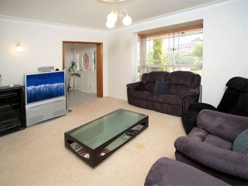 40 Oakhill Drive, CASTLE HILL NSW 2154, Castle Hill - Thumbnail 4