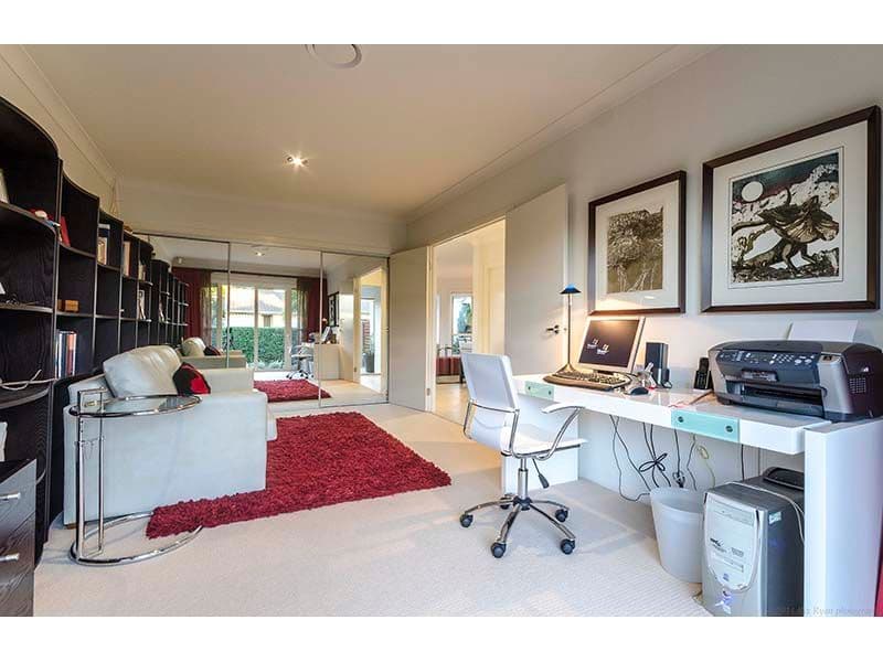 8 Lindal Street, ASHMORE QLD 4214, Ashmore - Thumbnail 4
