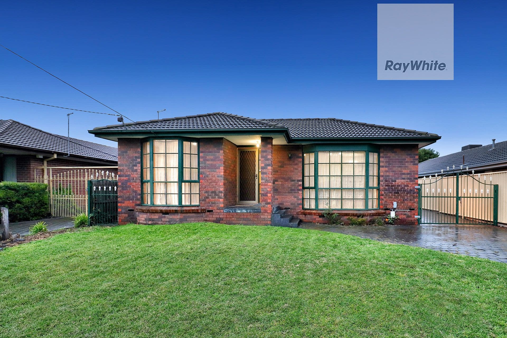 55 The Circuit, Gladstone Park VIC 3043, Gladstone Park - Thumbnail 2