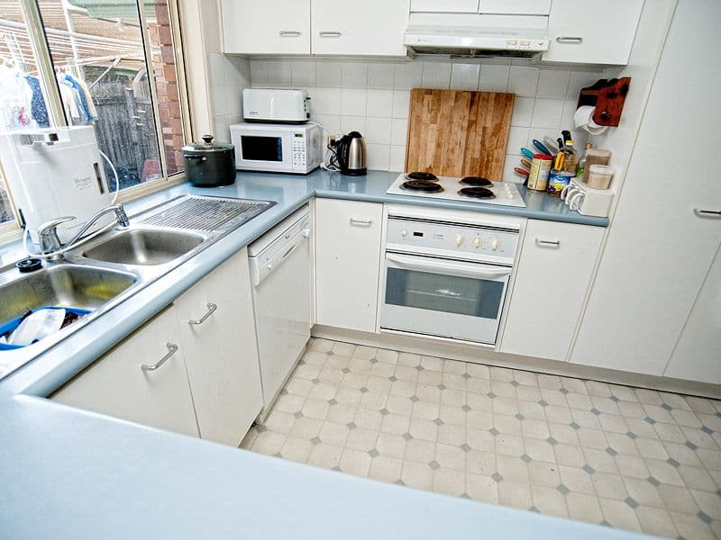 19 Greenlaw Place, EIGHT MILE PLAINS QLD 4113, Eight Mile Plains - Thumbnail 2