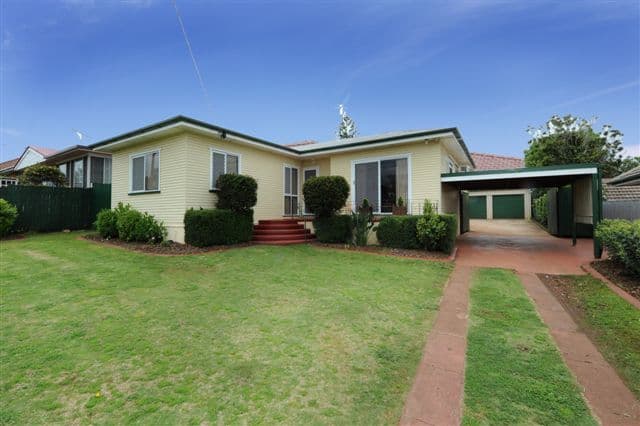 11 Drayton Road, HARRISTOWN QLD 4350, Harristown - Image 1