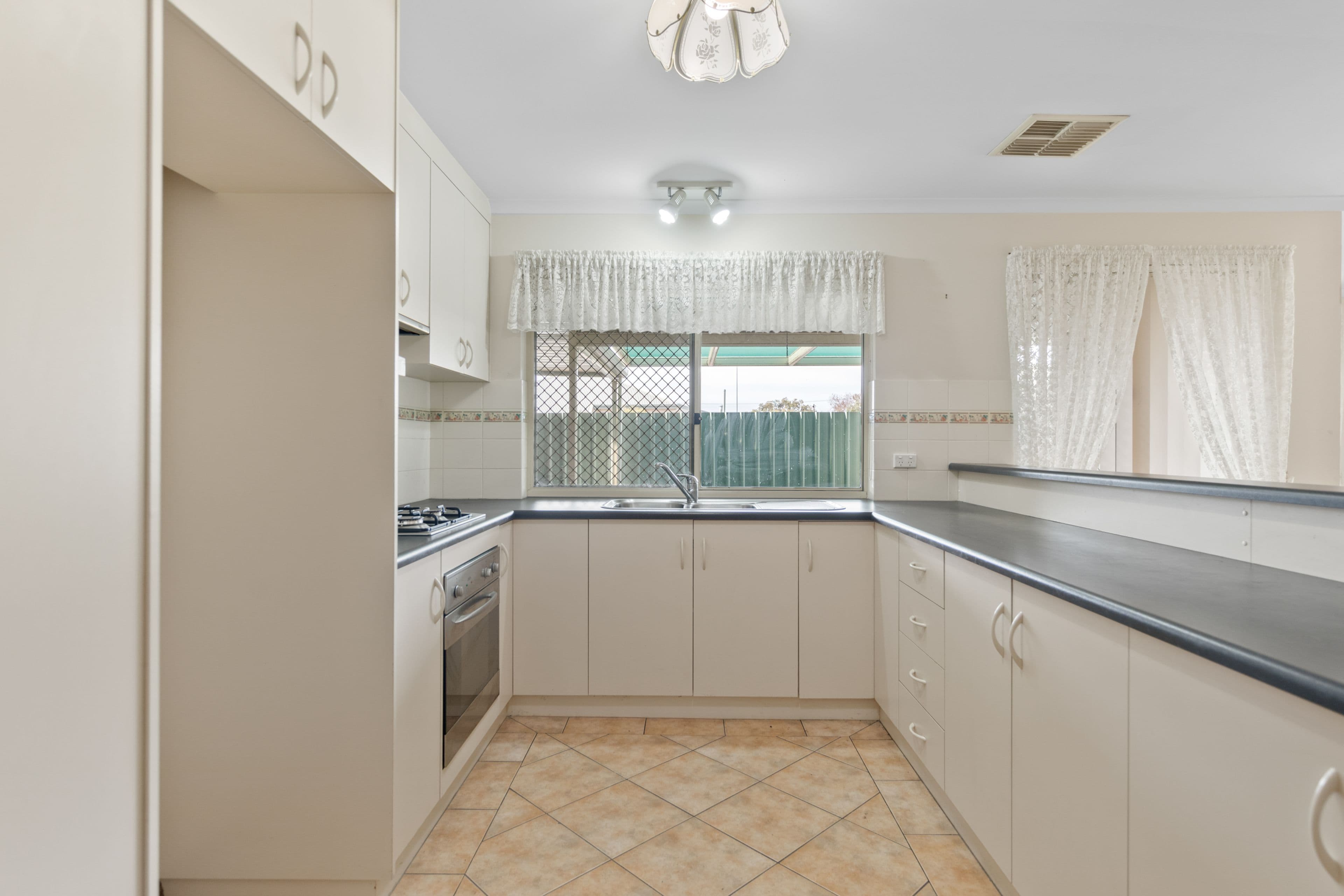 22 Dunstone Road, Semaphore Park SA 5019, Semaphore Park - Thumbnail 7