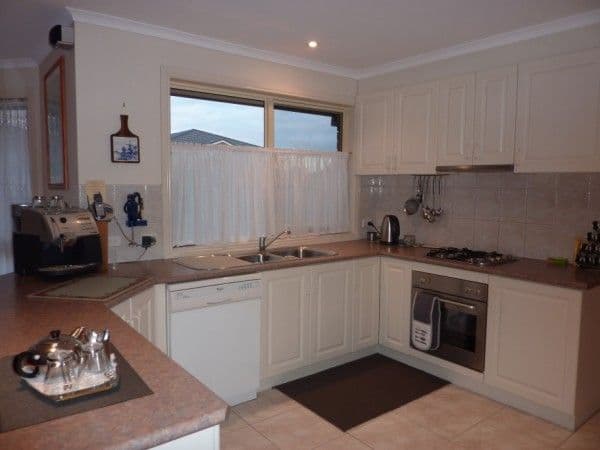 11 Delatite Way, SKYE VIC 3977, Skye - Thumbnail 3