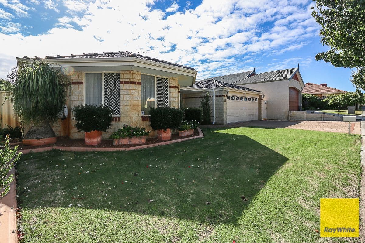 22 Hollins Bend, Madeley WA 6065, Madeley - Thumbnail 2