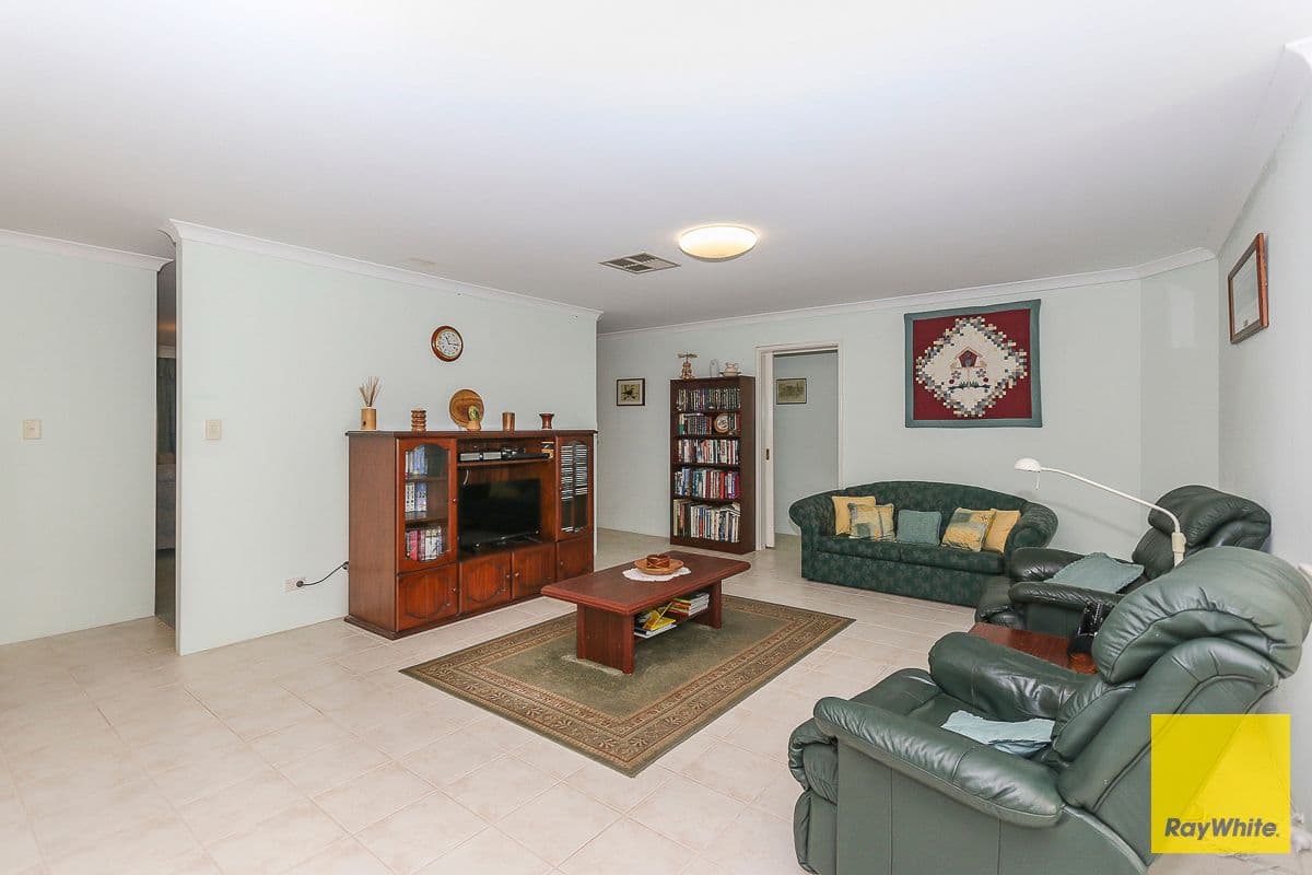 22 Hollins Bend, Madeley WA 6065, Madeley - Thumbnail 6