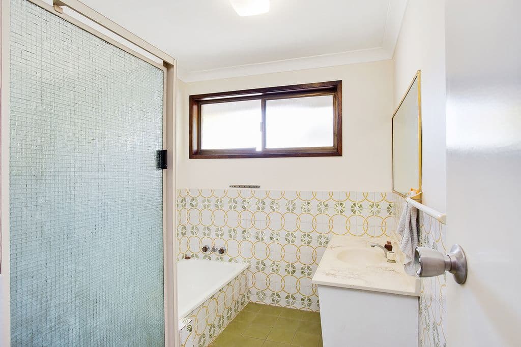 21 McIlwraith Avenue, Sorrento QLD 4217, Sorrento - Thumbnail 7