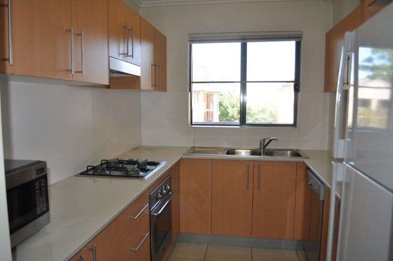 18-22 Gray Street, SUTHERLAND NSW 2232, Sutherland - Thumbnail 4