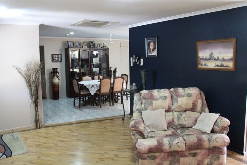 26 Edward Street, BOYNE ISLAND QLD 4680, Boyne Island - Thumbnail 6