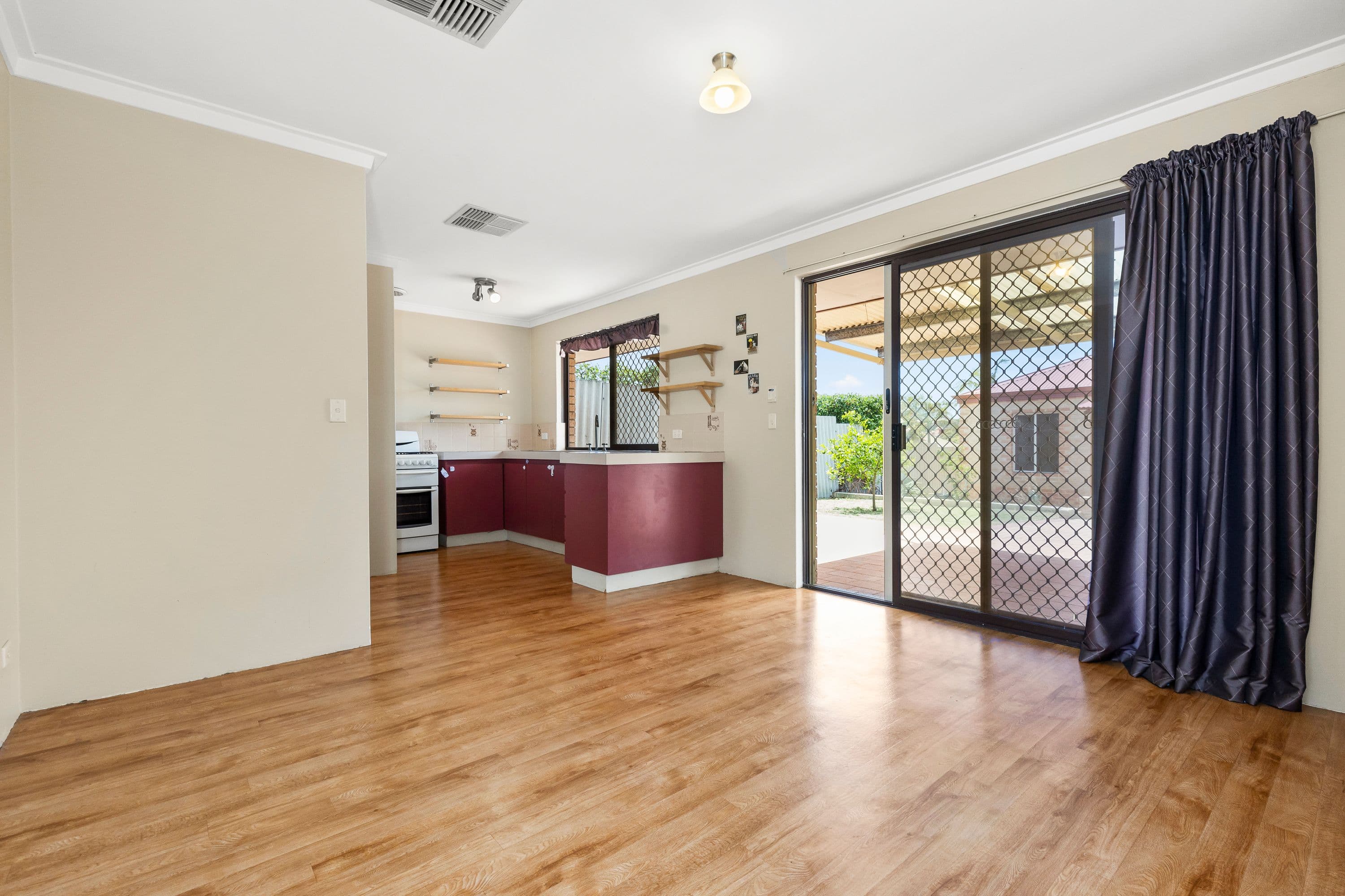 144 Glengarry Drive, Duncraig WA 6023, Duncraig - Thumbnail 3
