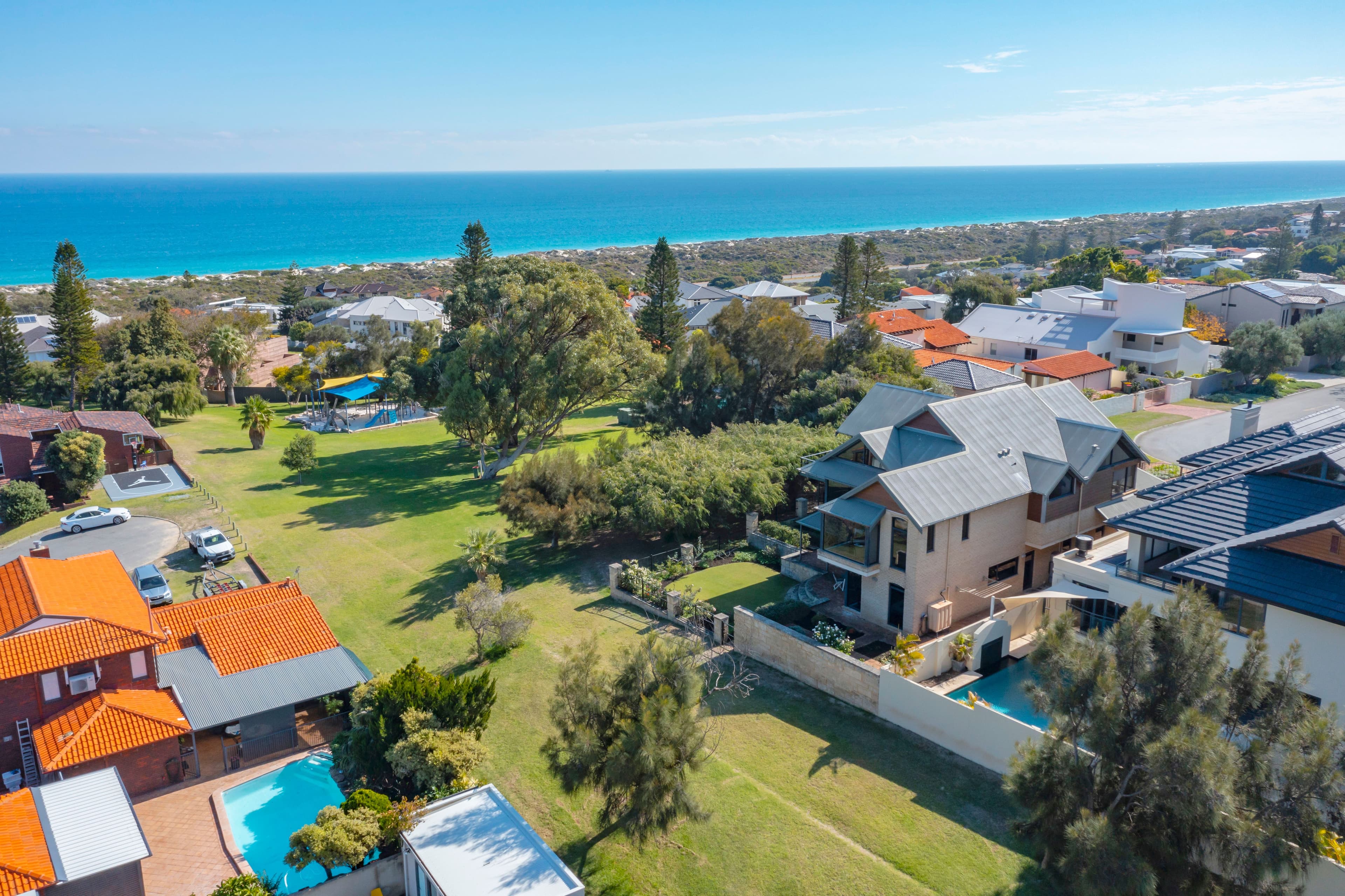 37 Kinkuna Way, City Beach WA 6015, City Beach - Image 1